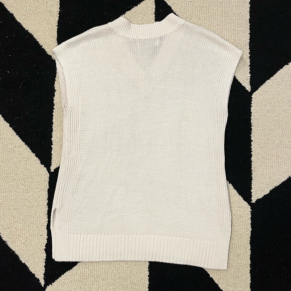 LOFT Sweater Vest - Picture 2 of 3